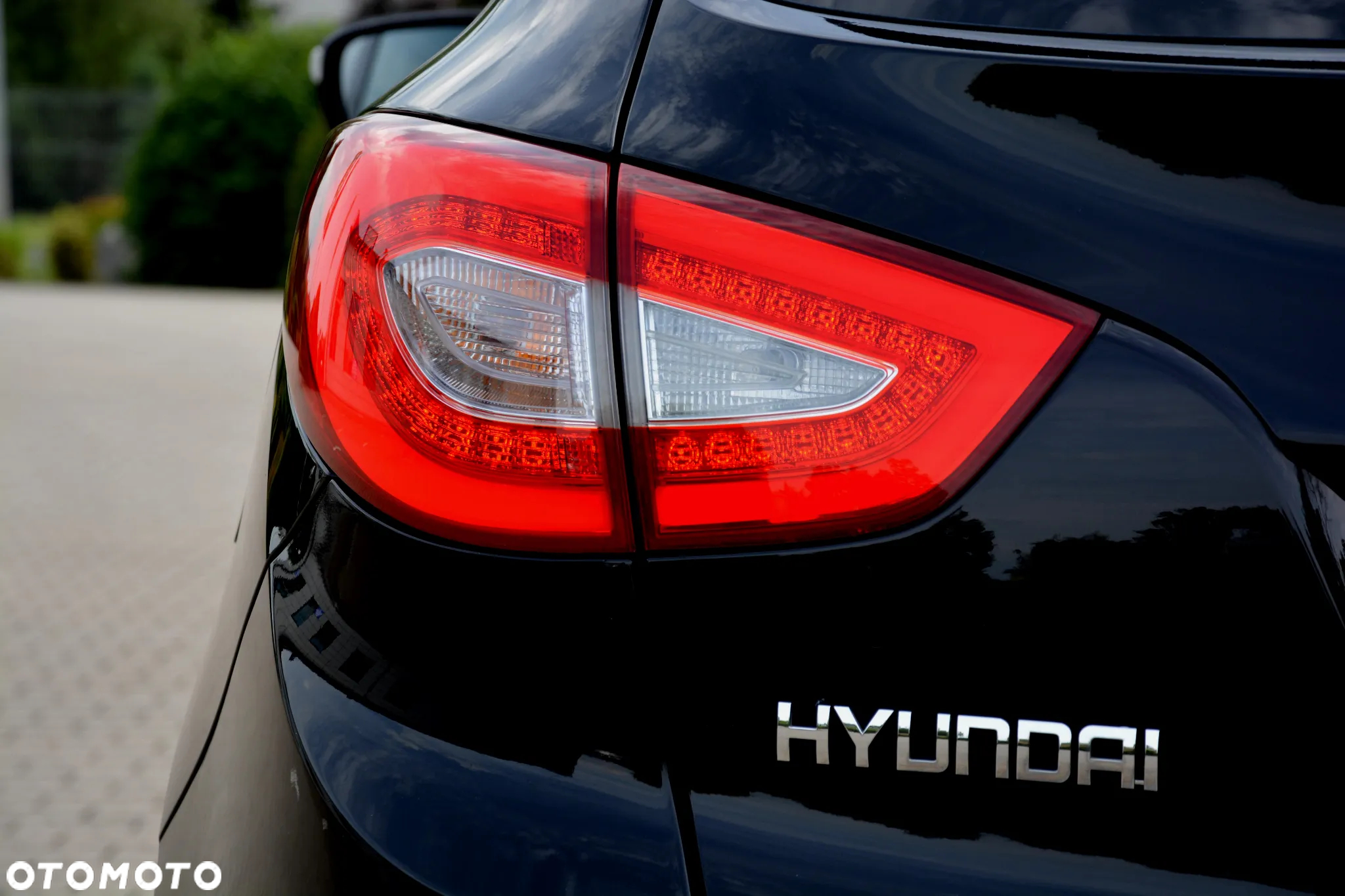 Hyundai ix35 1.7 CRDi 2WD blue Finale Gold - 37