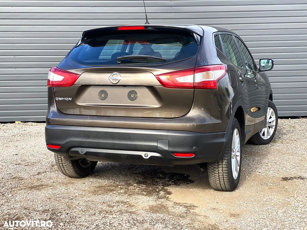 Nissan Qashqai 1.6 DCI Start/Stop X-TRONIC Acenta - 6