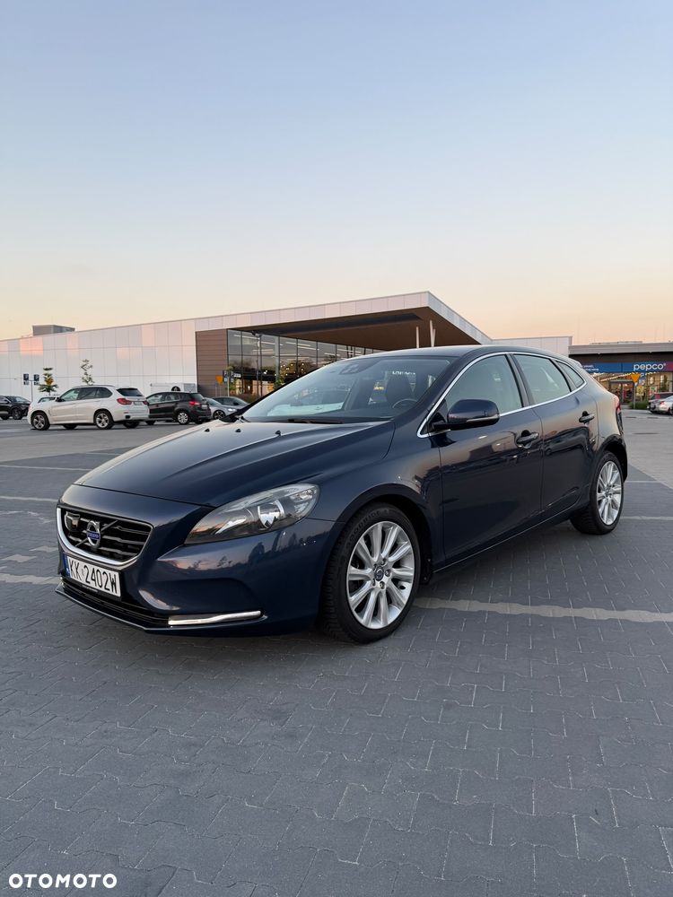 Volvo V40 D2 Summum - 13
