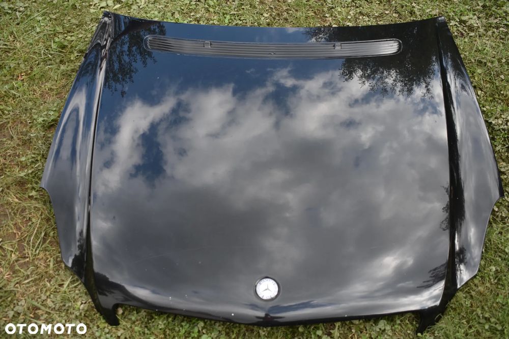 MERCEDES W219 CLS MASKA POKRYWA SILNIKA CZARNA 197