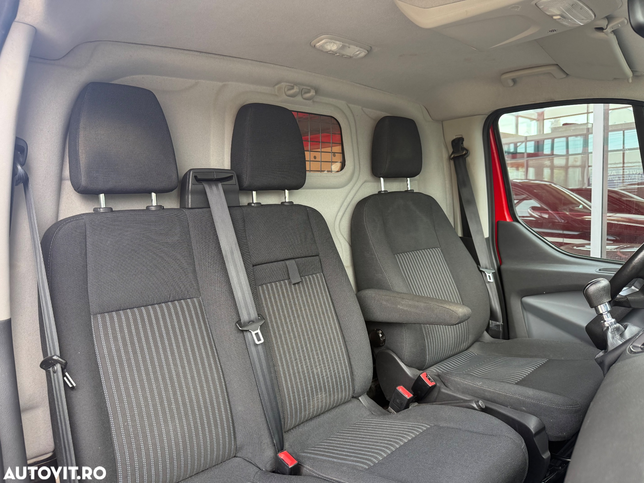 Ford Transit Custom - 19