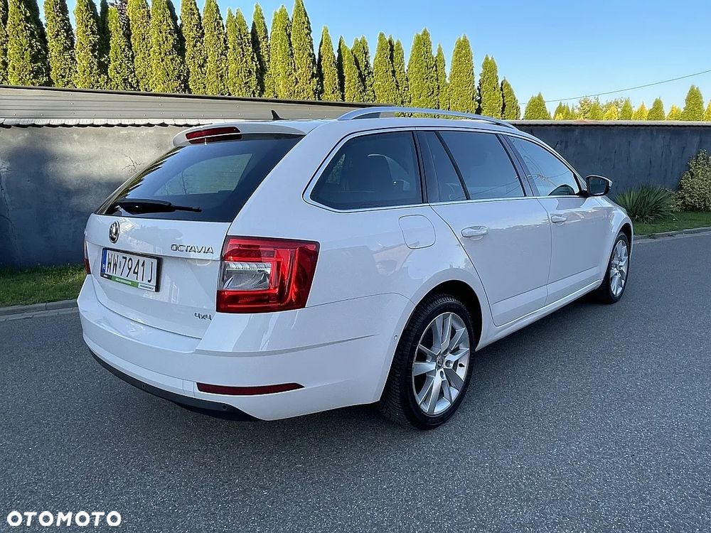 Skoda Octavia 2.0 TDI 4x4 Style DSG - 5