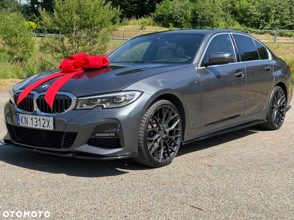 BMW Seria 3 330i xDrive M Sport - 3