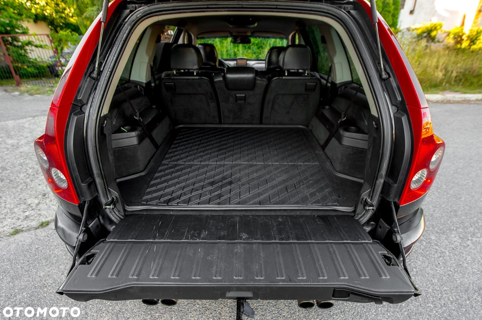 Volvo XC 90 2.4 D5 - 12