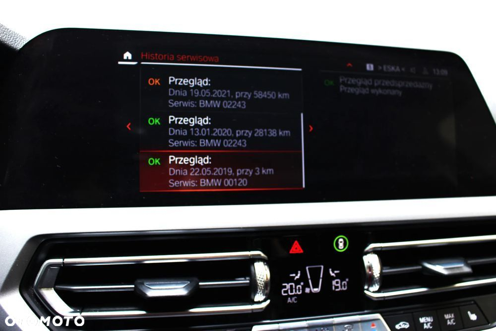 BMW Seria 3 318d Sport Line - 28