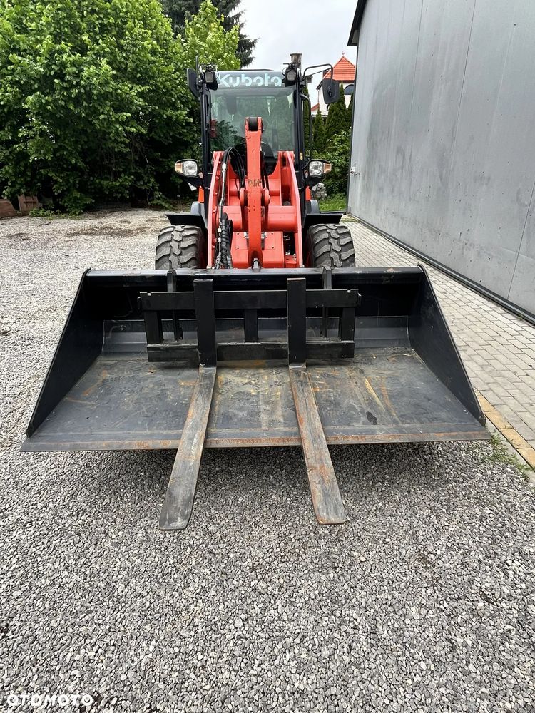 Kubota R065 - 3