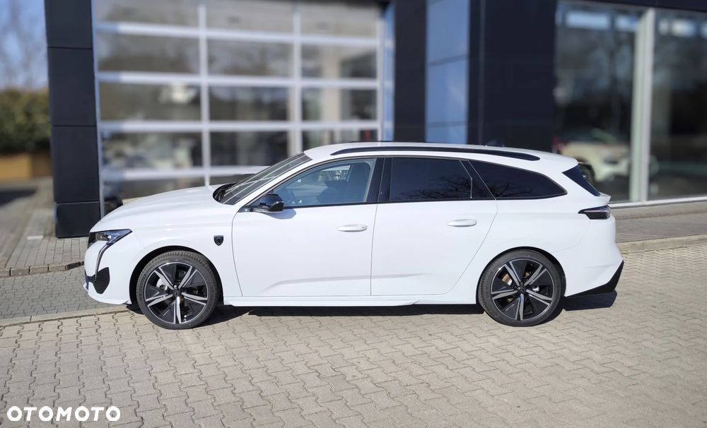 Peugeot 308 1.2 PureTech GT S&S EAT8 - 11
