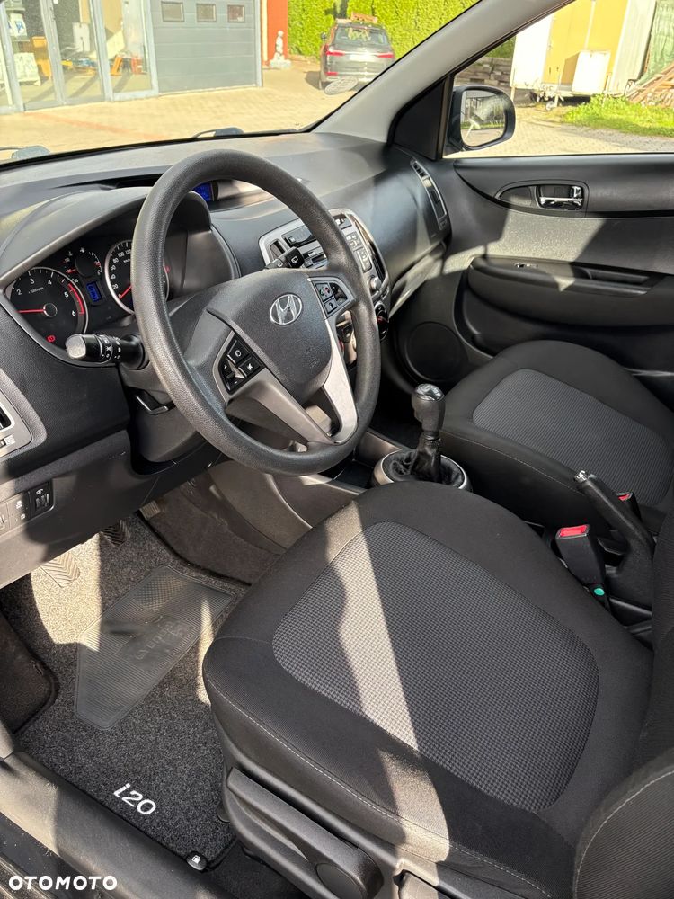 Hyundai i20 1.1 CRDi Elegant - 6