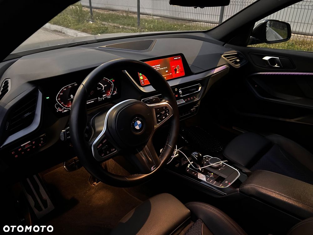 BMW Seria 2 218i M Sport - 11