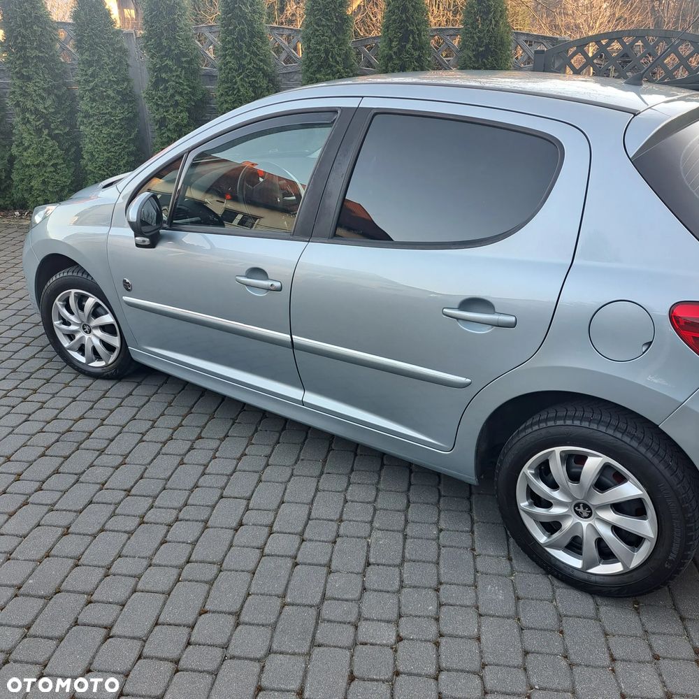 Peugeot 207 1.6 HDi Active - 4