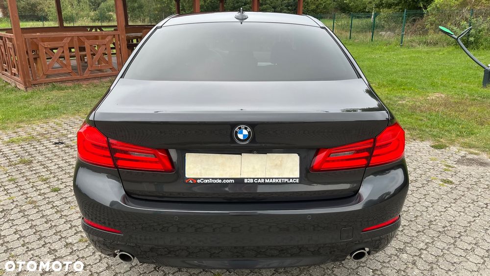 BMW Seria 5 520d Efficient Dynamics Edition Luxury Line - 11