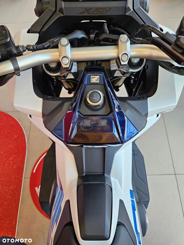 Honda X-ADV - 13