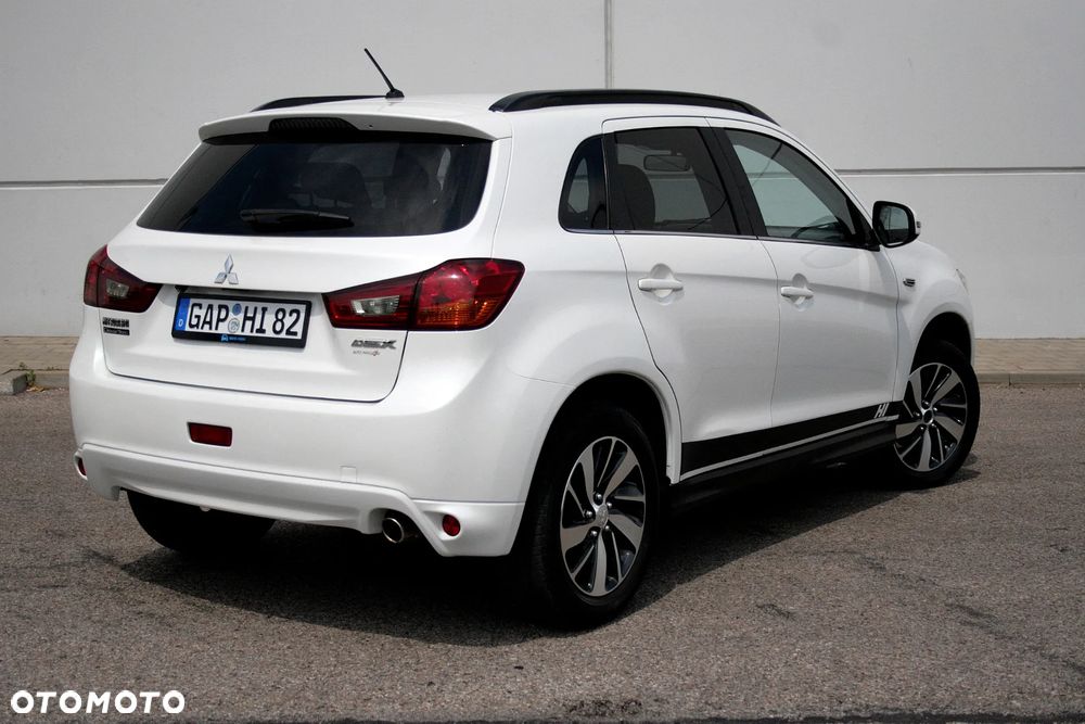 Mitsubishi ASX - 8