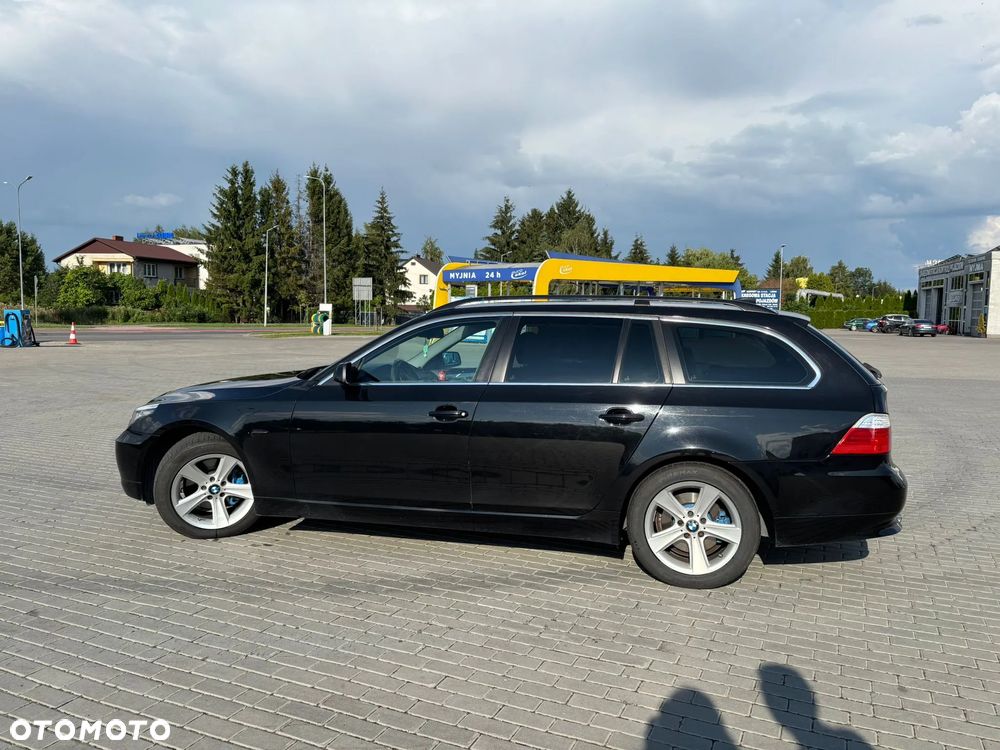 BMW Seria 5 525d - 6