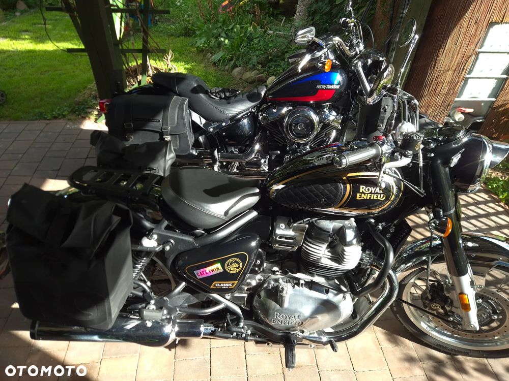 Royal Enfield Classic - 9