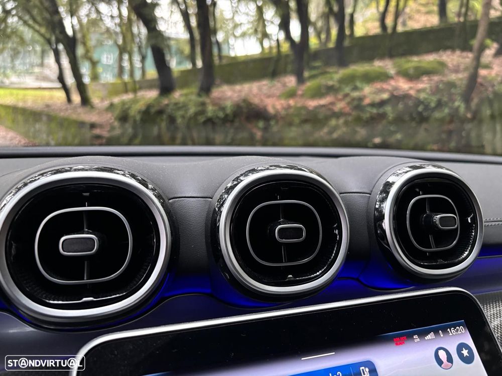 Mercedes-Benz C 300 e AMG Line - 21