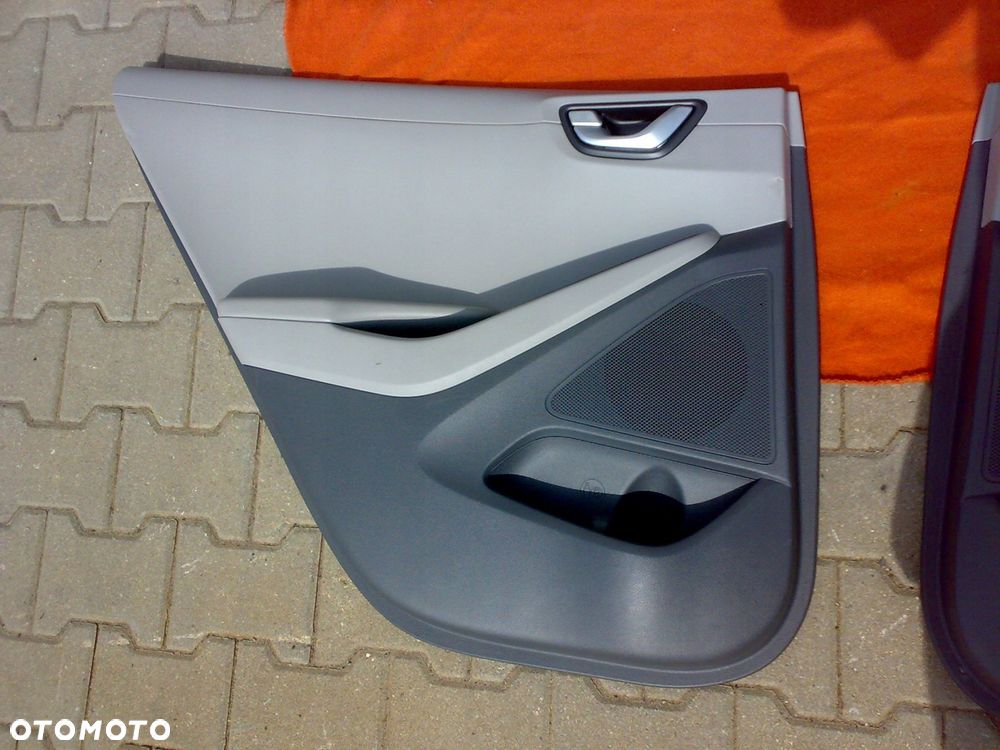 hyundai ioniq tapicerka boczek drzwi t.l - 1