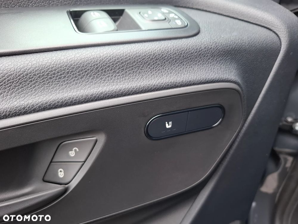 Mercedes-Benz Sprinter 319 CDI Furgon PRO długi 4325 mm L3H2 - 32