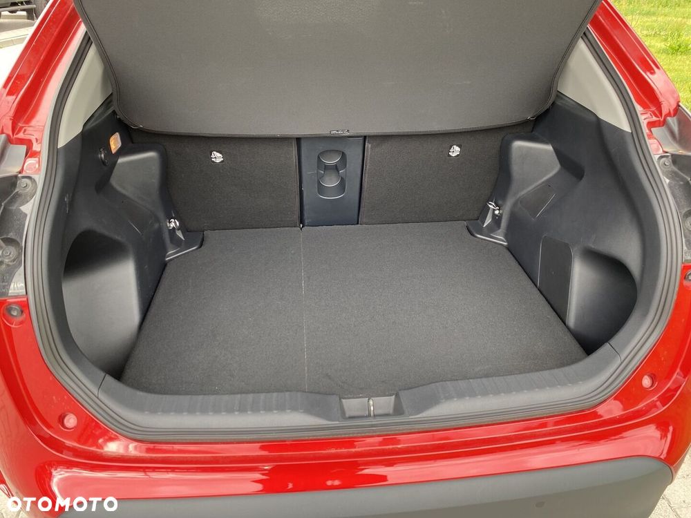Toyota Yaris Cross Hybrid 1.5 Executive - 18