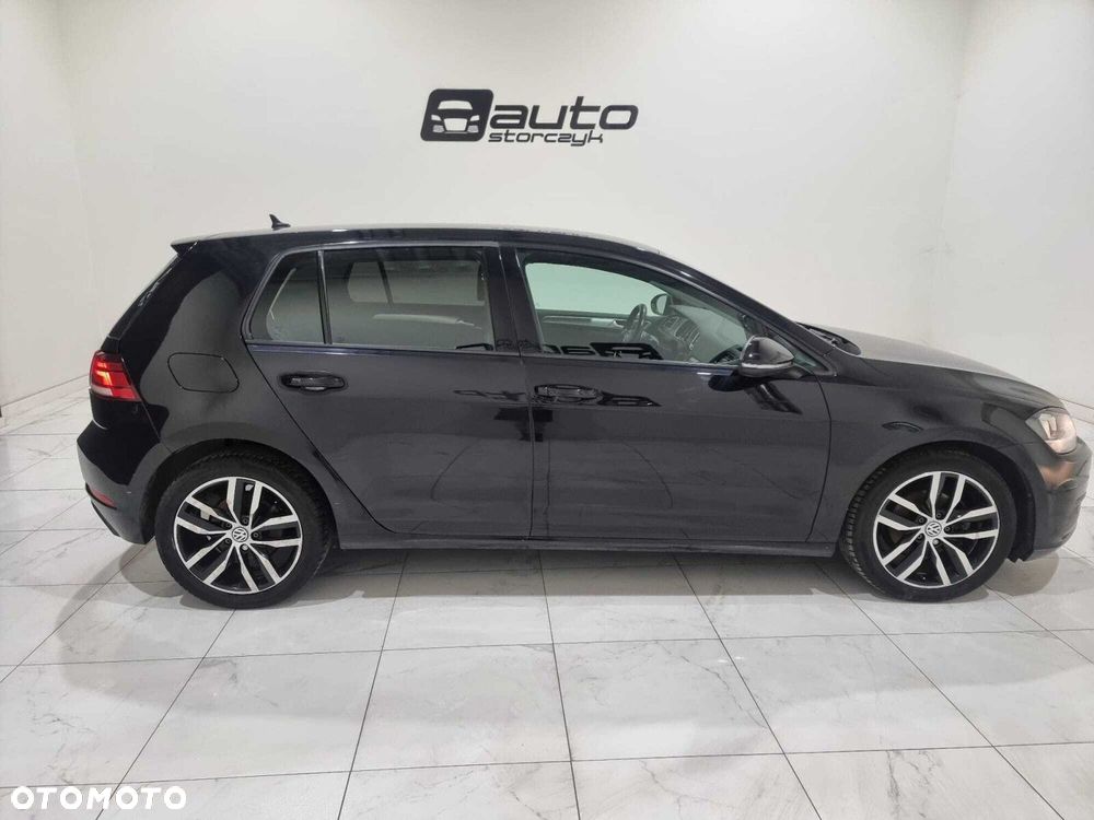 Volkswagen Golf - 7