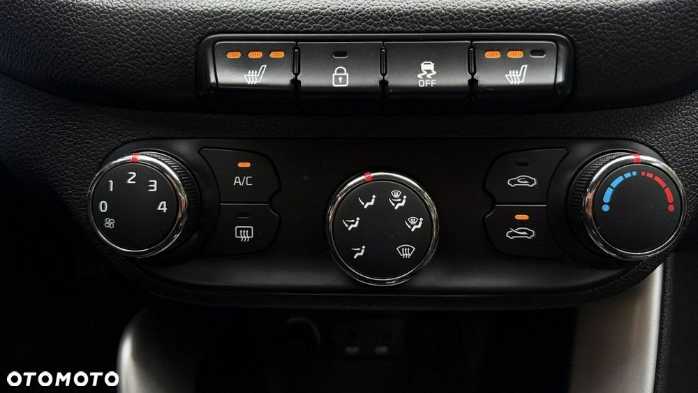 Kia Ceed - 15