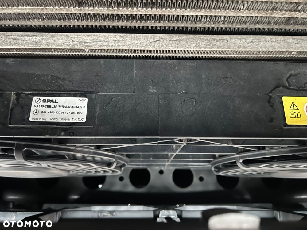 Mercedes-Benz ACTROS L MP5 POLIFTOWY bez retardera prokontraktowy - 11