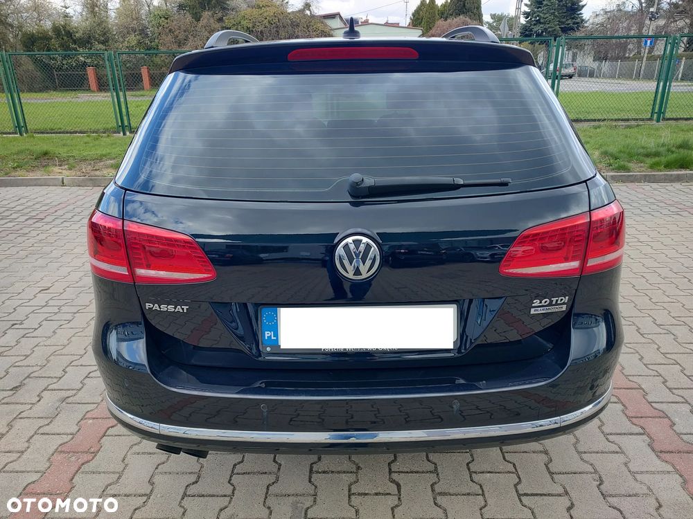 Volkswagen Passat 2.0 TDI Comfortline DSG - 5