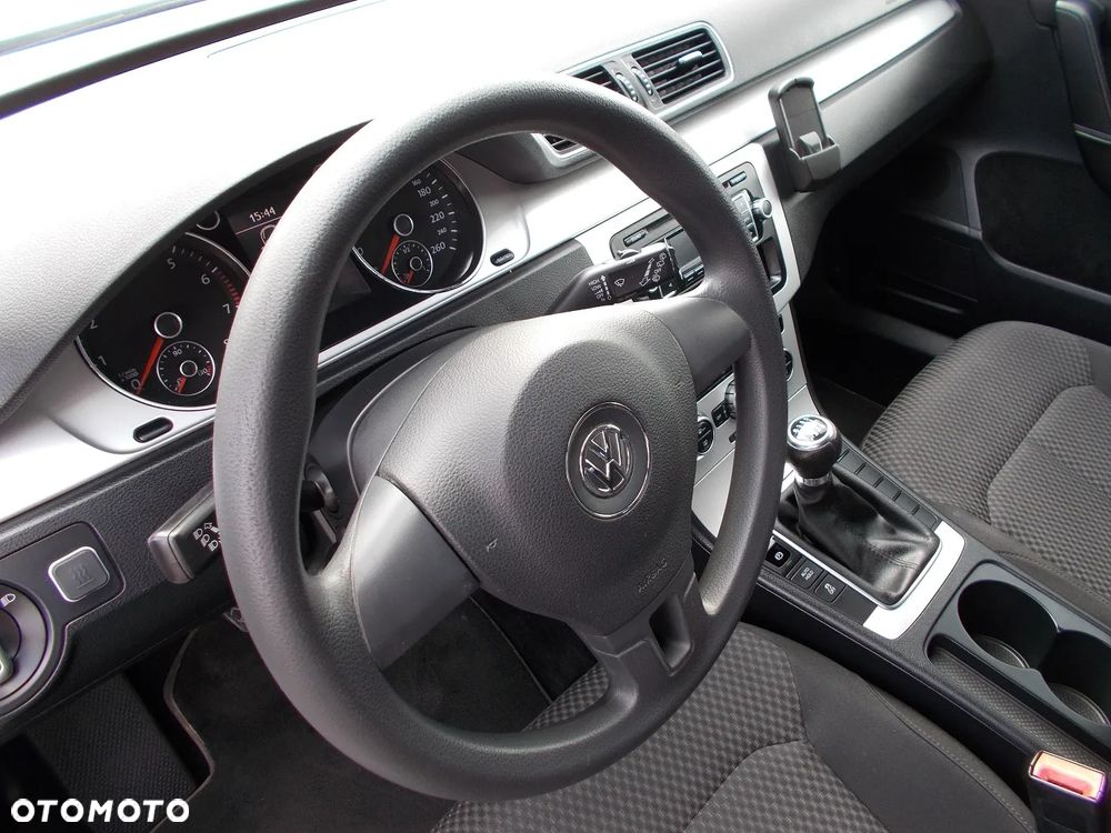 Volkswagen Passat 1.4 TSI BlueMotion Technology Trendline - 20
