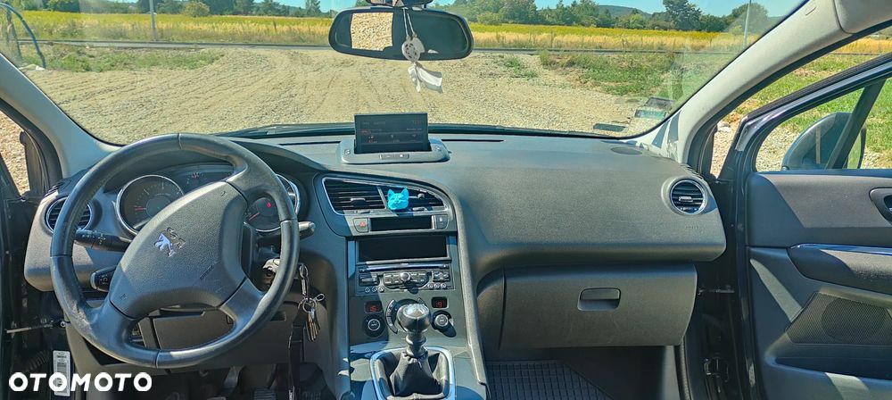 Peugeot 5008 1.6 HDi Premium - 12