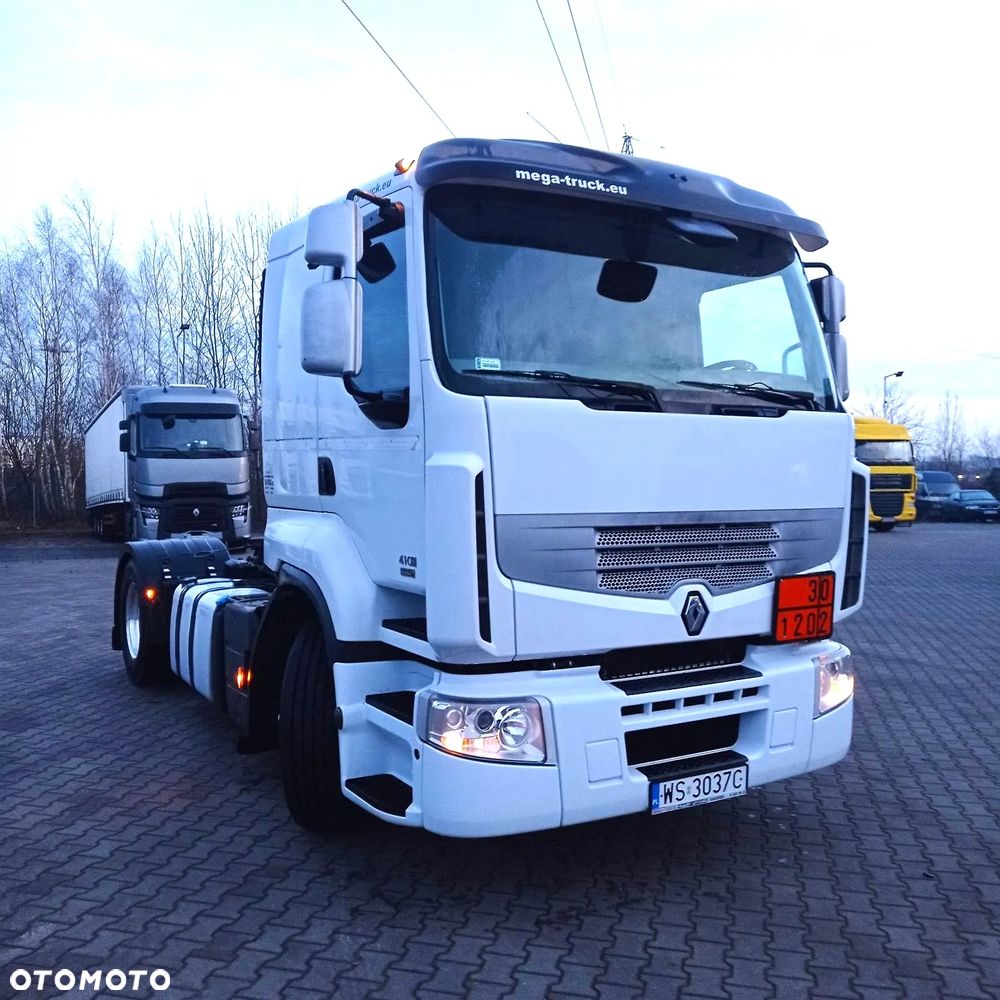 Renault Premium - 1