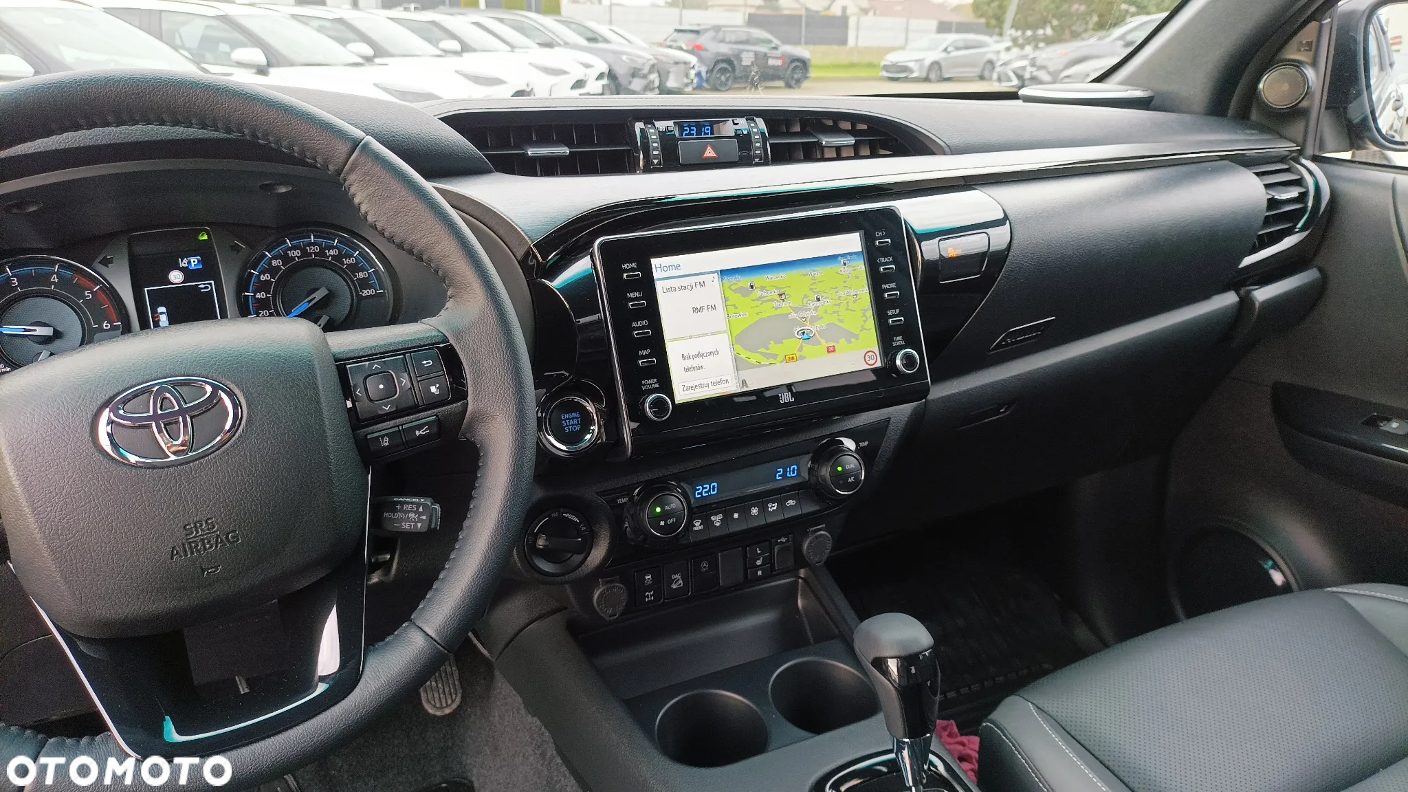 Toyota Hilux - 23
