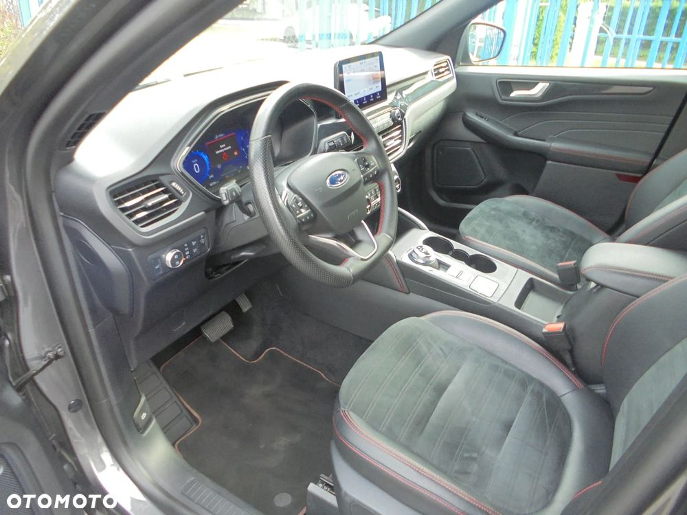 Ford Kuga 2.0 EcoBlue 4x4 ST-LINE X - 6