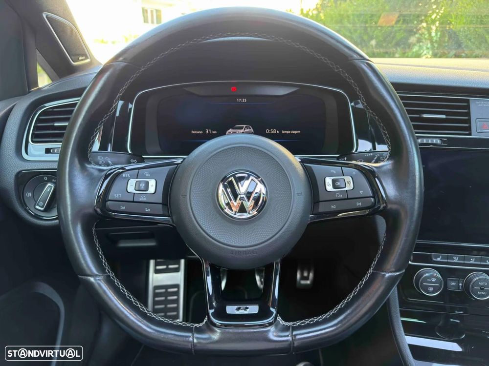 VW Golf R 4Motion (BlueMotion ) - 41