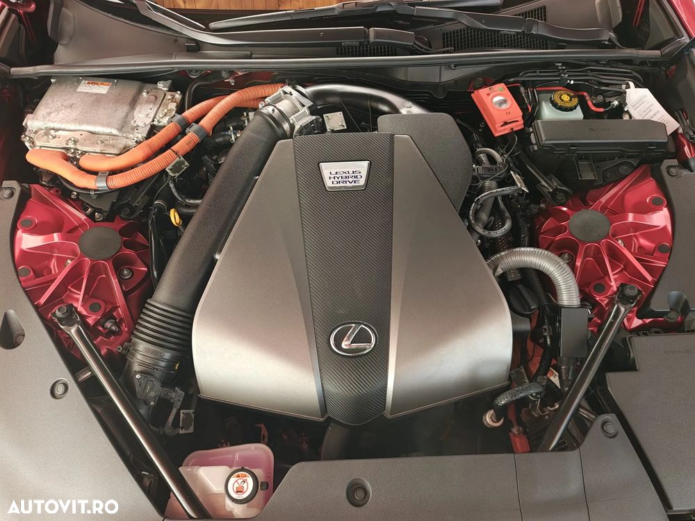 Lexus LC 500h - 13