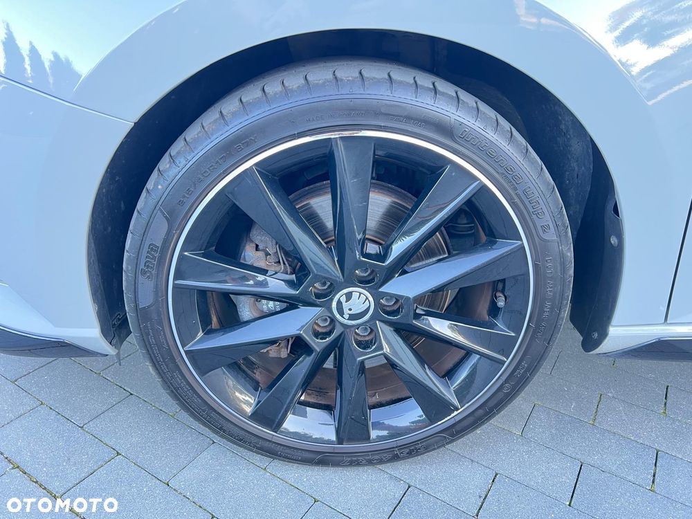 Skoda Fabia 1.2 TSI Monte Carlo - 15