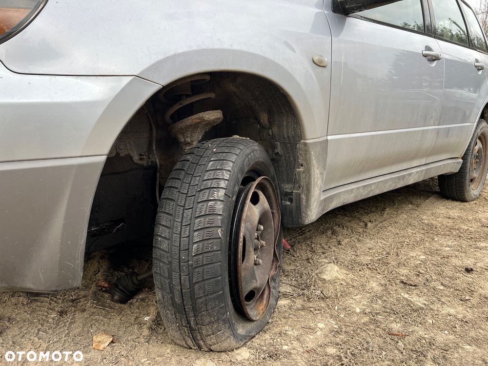 Mitsubishi Outlander 2.0 4WD Invite - 8