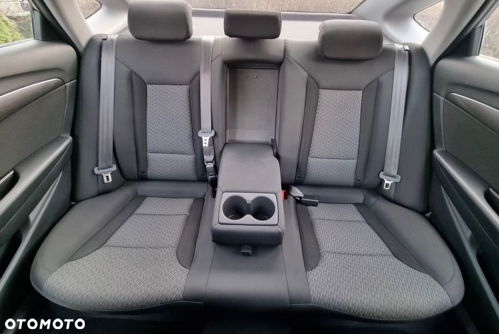 Hyundai i40 1.6 Comfort - 27