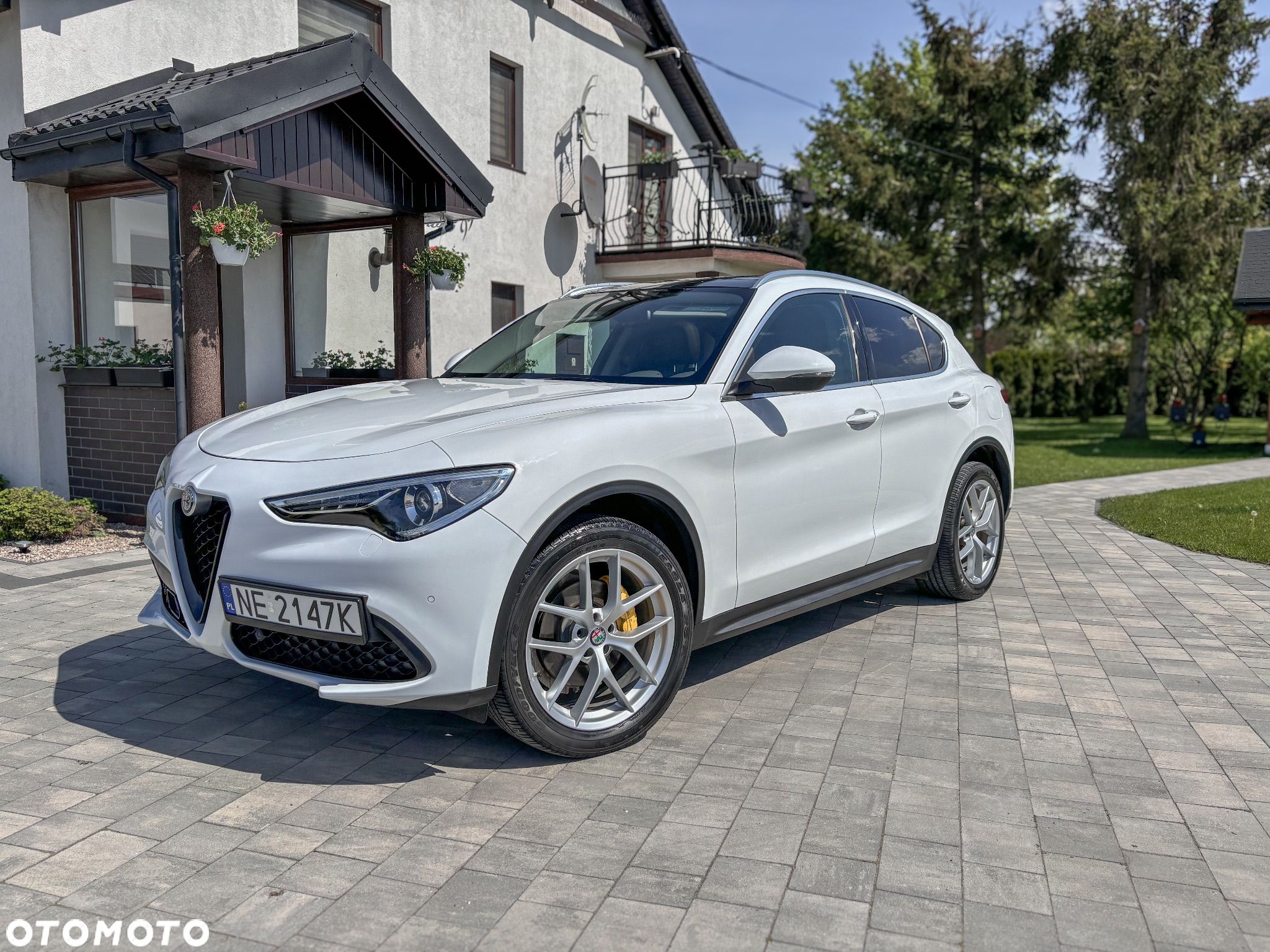 Alfa Romeo Stelvio 2.0 Turbo 16V AT8-Q4 First Edition - 1