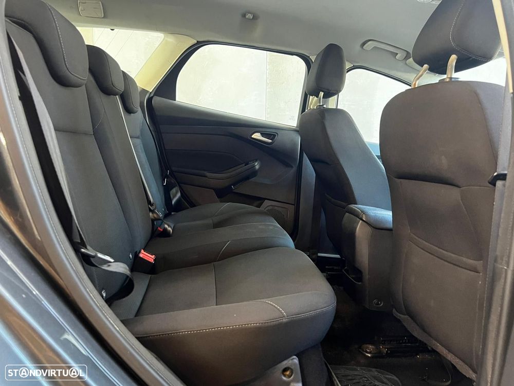 Ford Focus 1.6 TDCi Titanium - 16