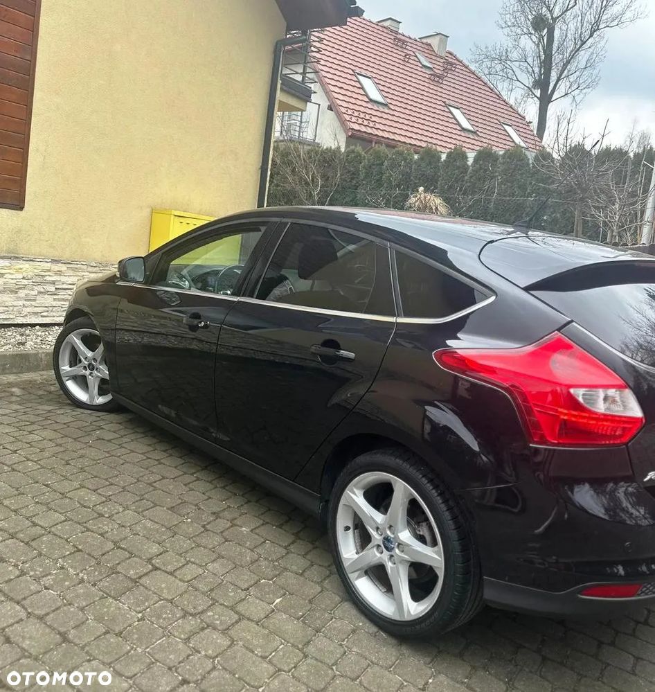 Ford Focus 1.6 TDCi Titanium ECOnetic - 23