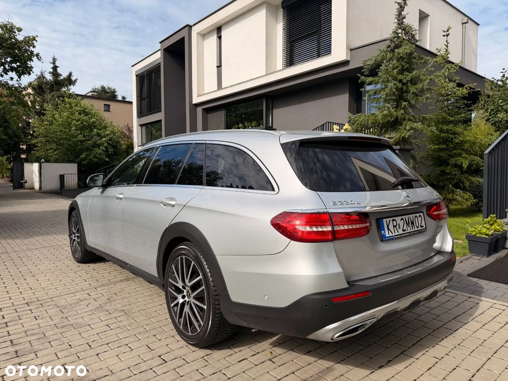 Mercedes-Benz Klasa E 220 d 4-Matic AMG - 9