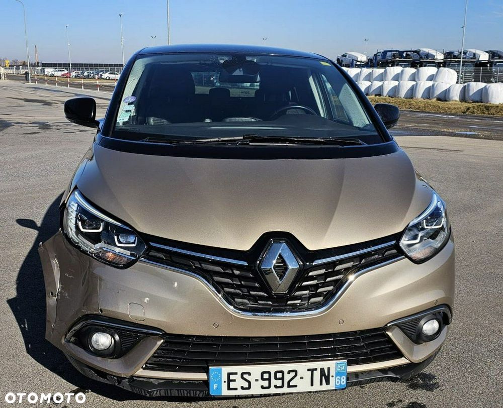 Renault Scenic - 26