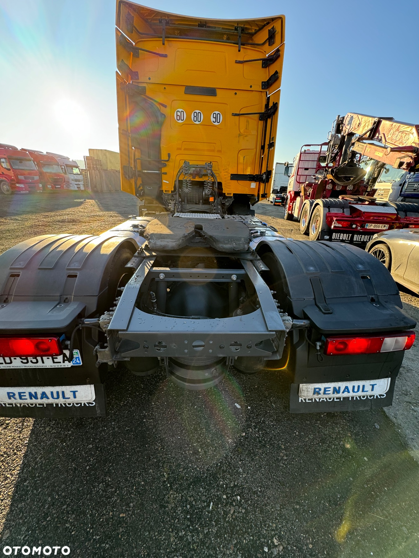Renault T - 12
