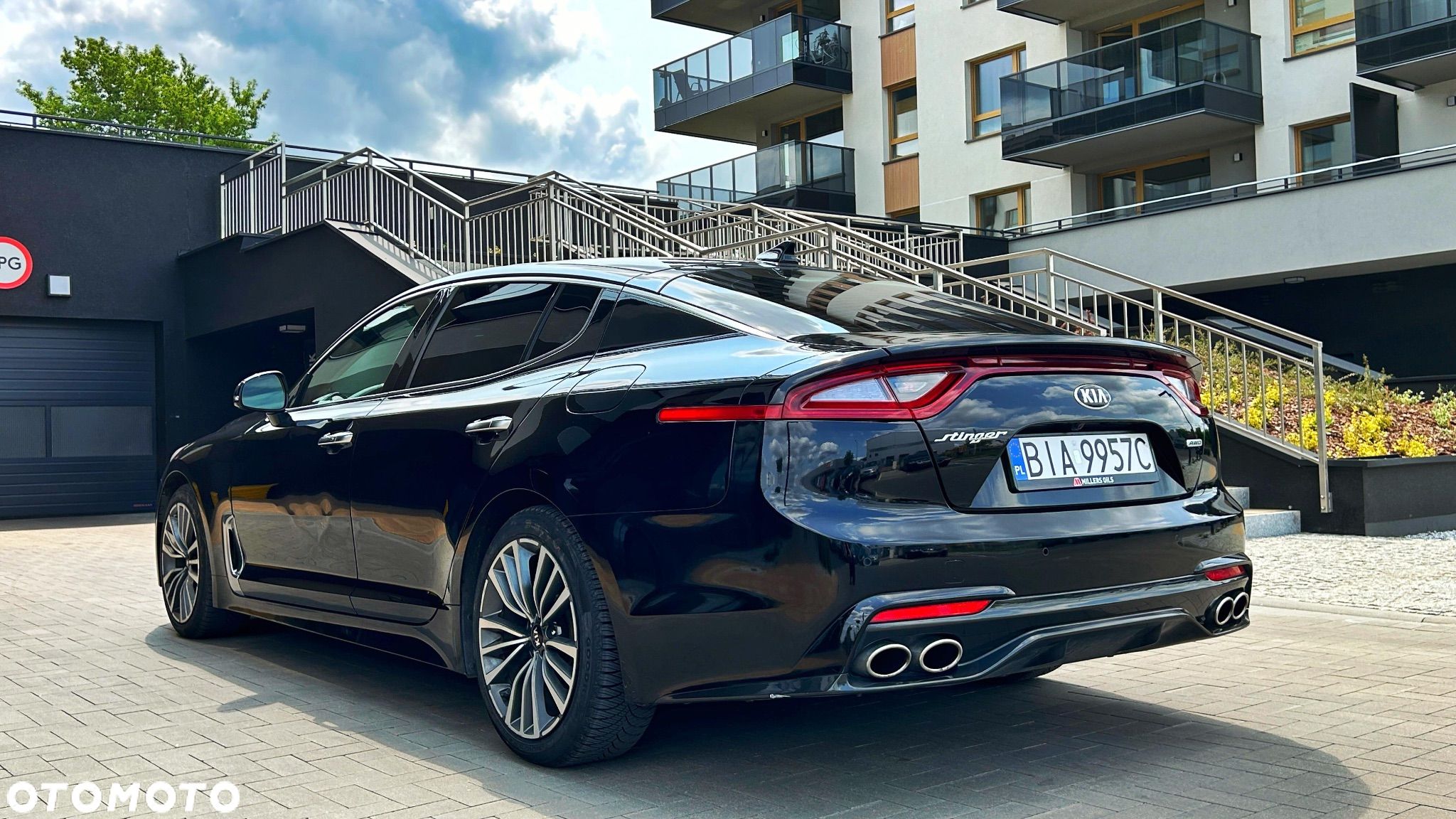 Kia Stinger 2.0 T-GDI XL - 1