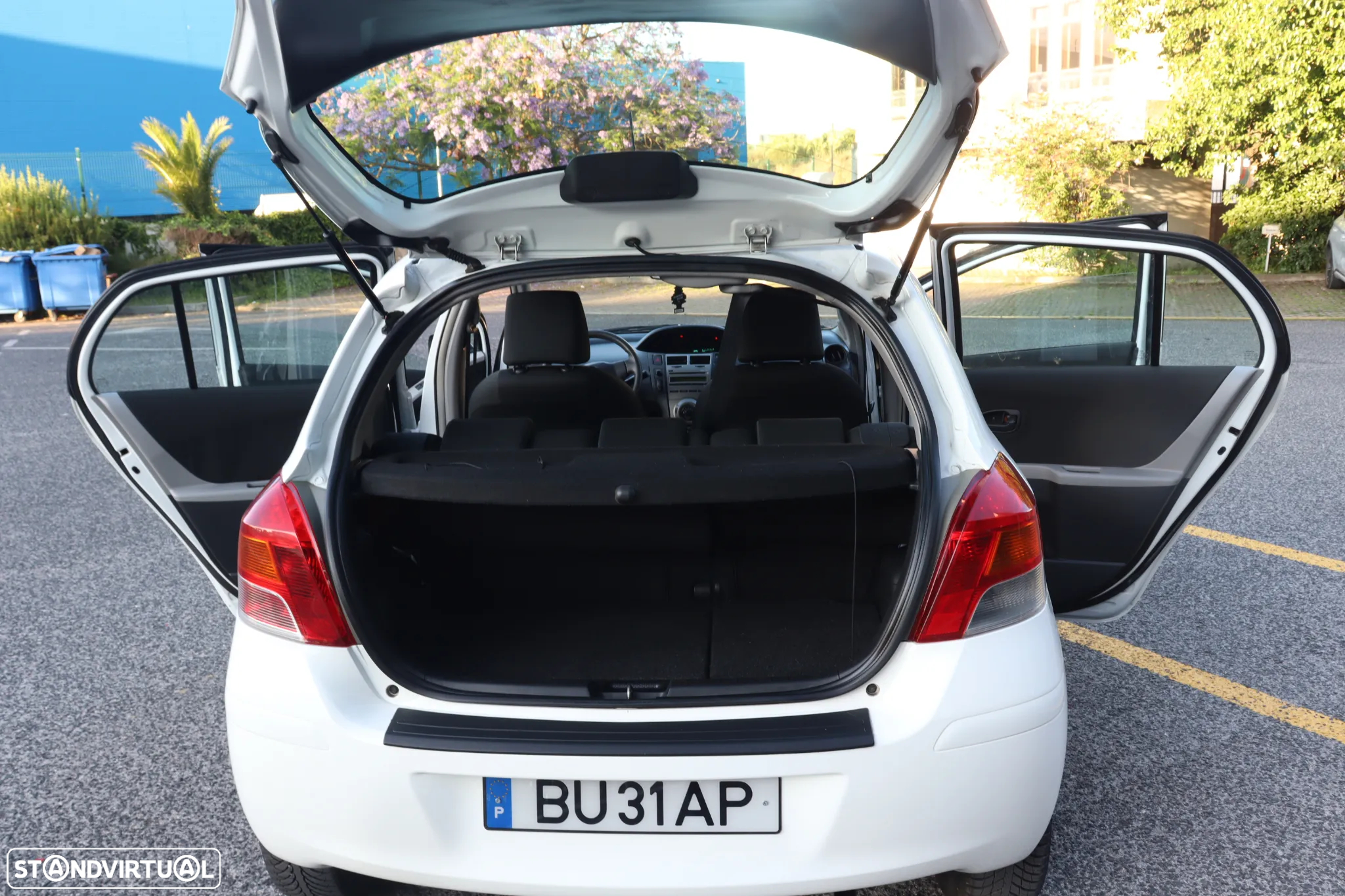 Toyota Yaris 1.0 VVT-i Comfort - 44