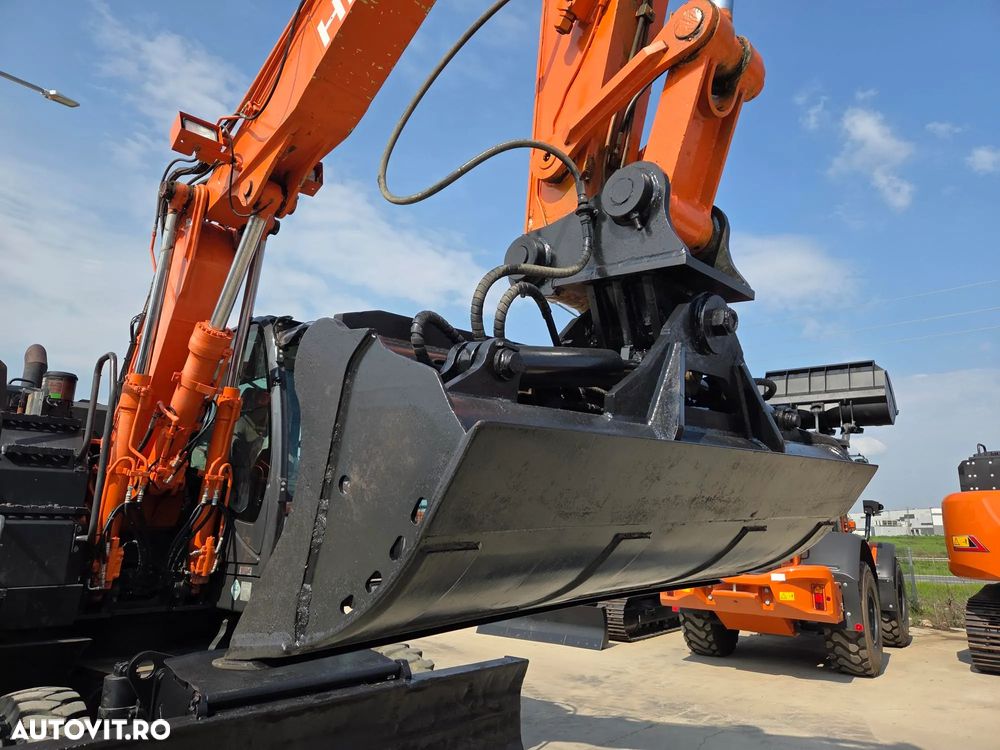 Hitachi PE ROTI 17t, ZX145W-6, 2018, 4.379h, LAMA SI CALE, 3 BRATE EXCAVARE, ad sapare 6m, latime 2,5m, inst picon+rotire, cupa EXCAVARE NOUA, cupa TALUZ INCLINABILA, Antifurt, 3 camere, consum mediu 8,6l/h, posibil leasing 3 ani, CA NOU, PROMOTIE 91.900 EUR - 25