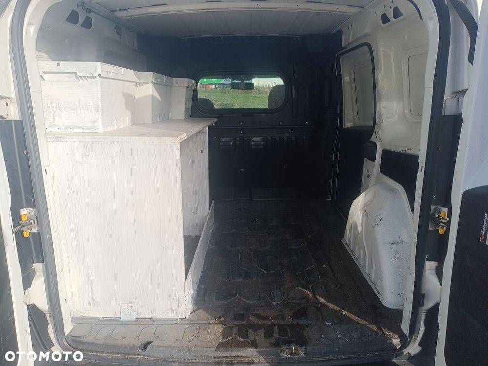 Fiat Doblo - 8