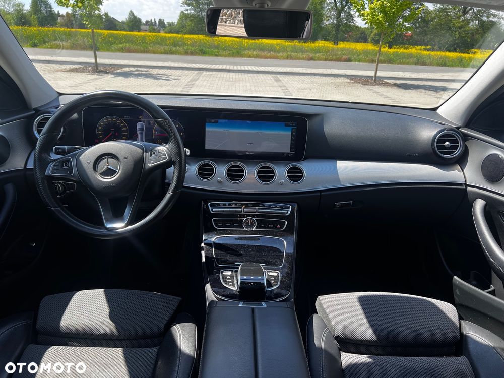 Mercedes-Benz Klasa E 220 d 9G-TRONIC Avantgarde - 13