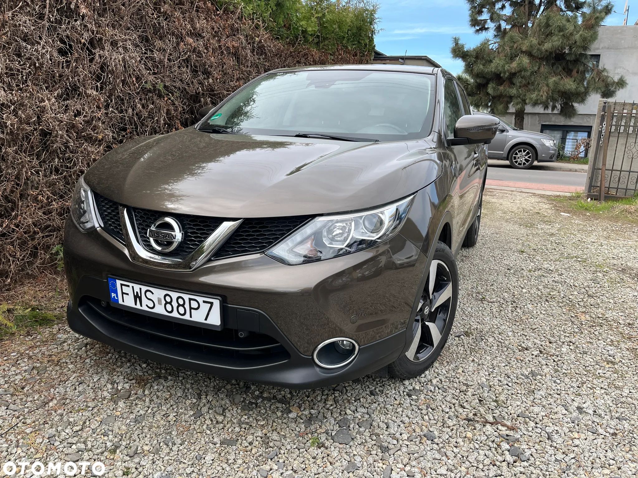 Nissan Qashqai 1.6 DIG-T 360 - 1