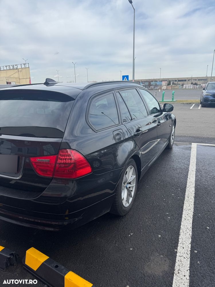 BMW Seria 3 320d Efficient Dynamic Edition Aut. Blue Performan - 4